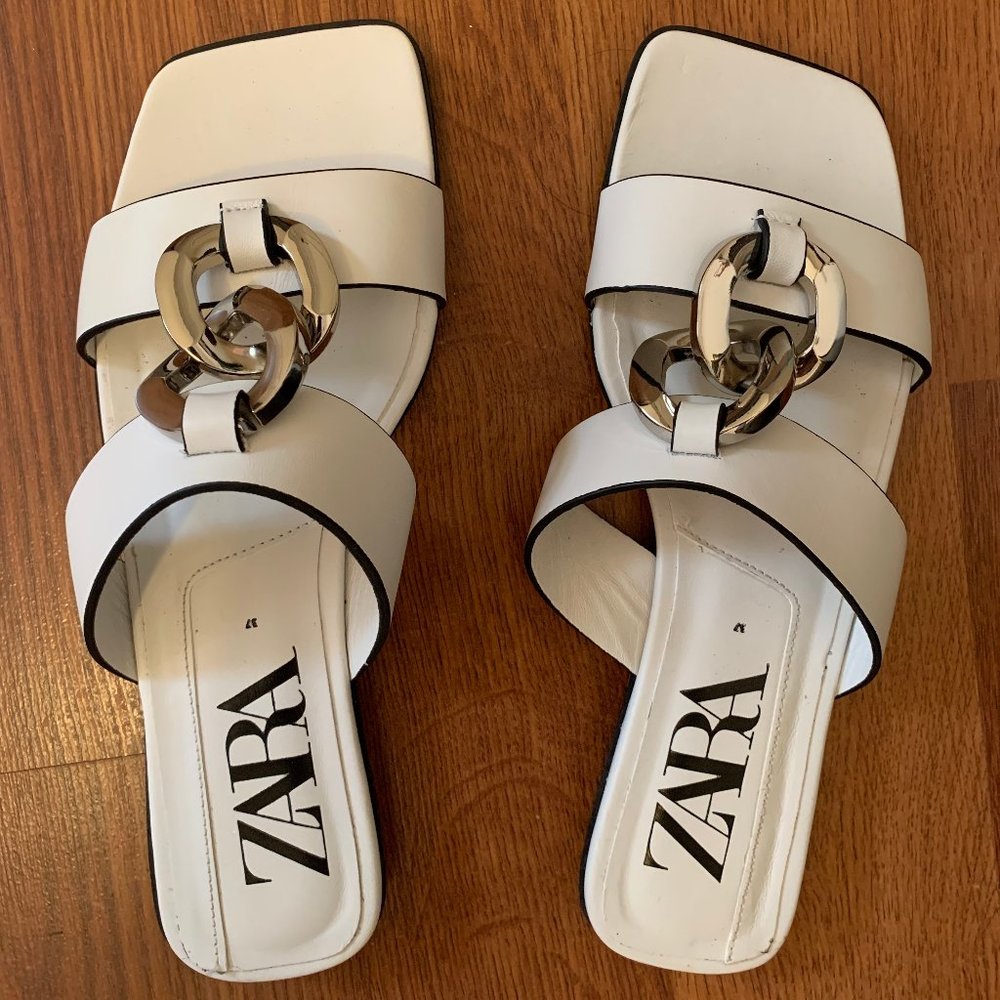 ZARA White Flat Sandals
